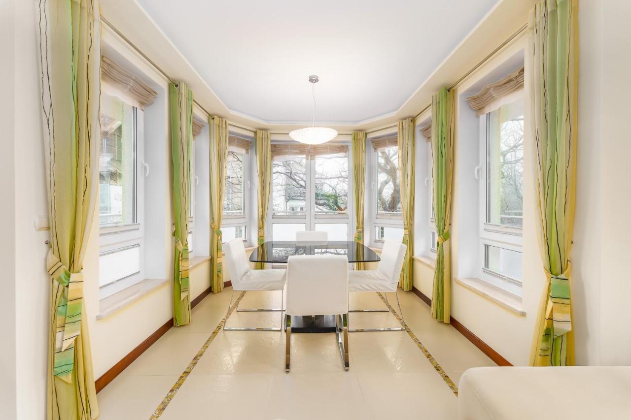 Seaside Apartment With Parking & Ac - 150 M To The Beach By Noclegi Renters مينززدرويه المظهر الخارجي الصورة